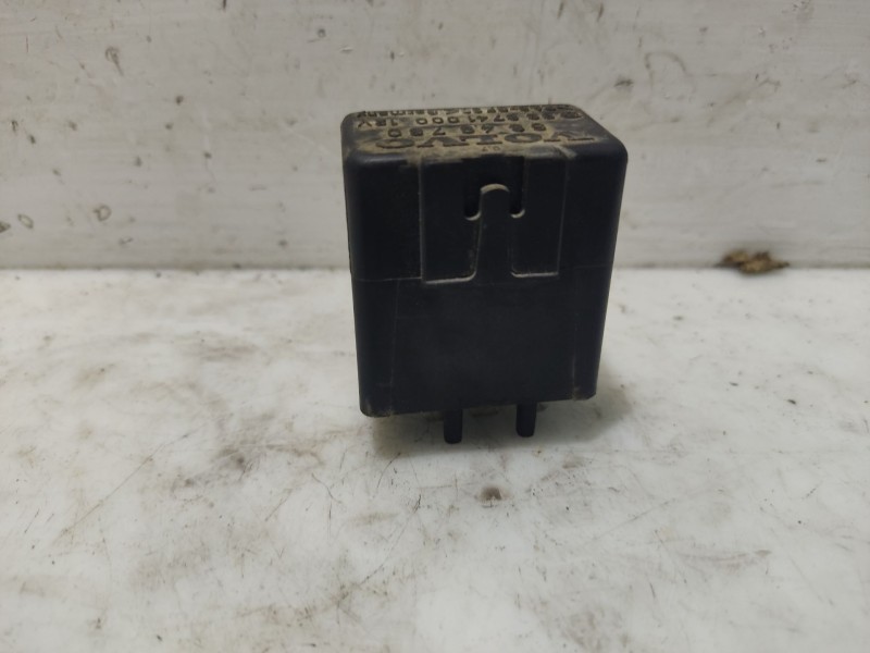 Recambio de rele para volvo serie 940 berlina/familiar 2.3 cat referencia OEM IAM 6849780  898741000