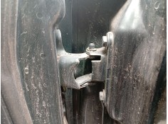 Recambio de bisagra puerta delantera derecha para land rover discovery ii (l318) 2.5 td5 4x4 referencia OEM IAM BDB700060  