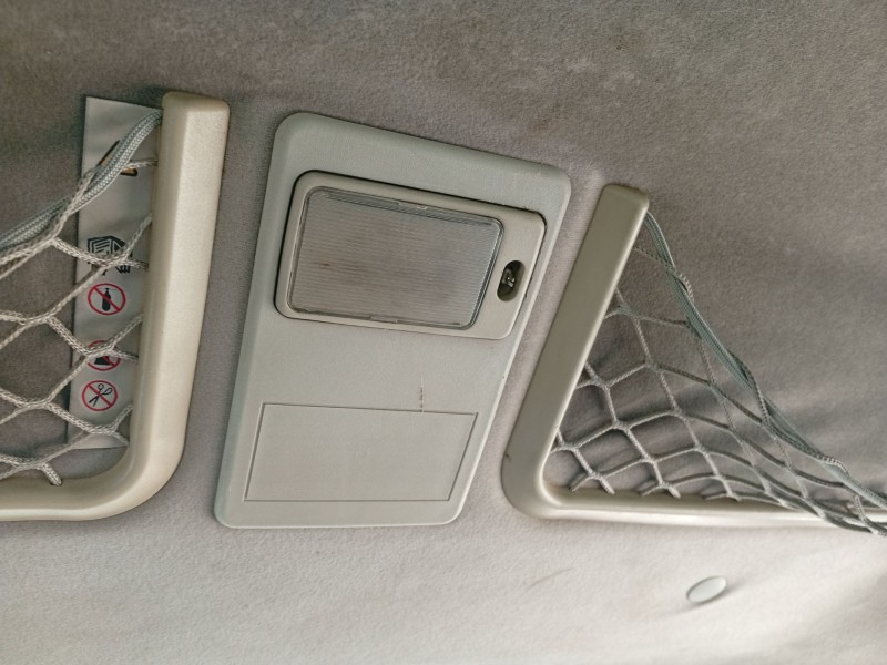 Recambio de luz interior trasera central para land rover discovery ii (l318) 2.5 td5 4x4 referencia OEM IAM   
