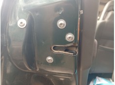 Recambio de cerradura puerta trasera izquierda para land rover discovery ii (l318) 2.5 td5 4x4 referencia OEM IAM FQM100710  