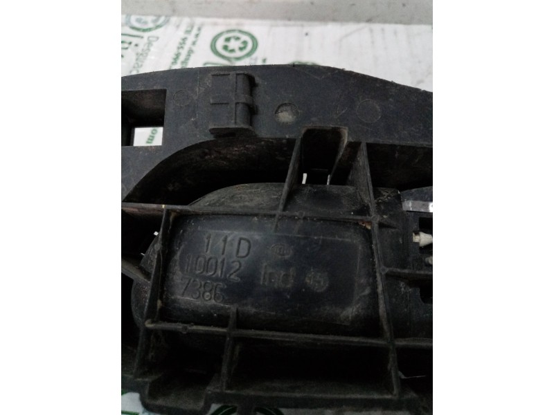 Recambio de maneta interior trasera derecha para  referencia OEM IAM 100127386  