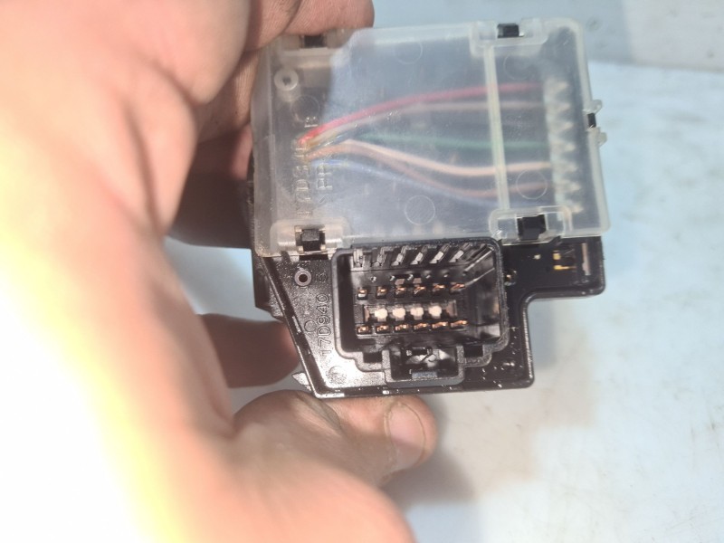 Recambio de mando limpia para ford focus c-max (cap) trend (d) referencia OEM IAM 1318861  