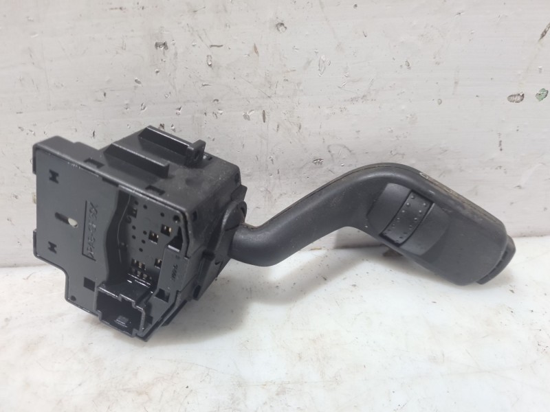Recambio de mando intermitentes para ford focus c-max (cap) trend (d) referencia OEM IAM 1362588  