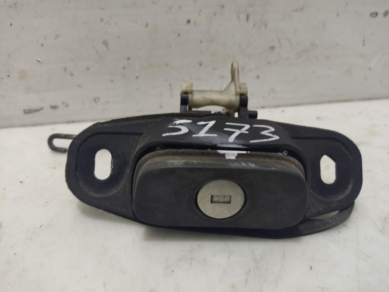 Recambio de cerradura maletero / porton para volvo s40 berlina referencia OEM IAM 30899812  