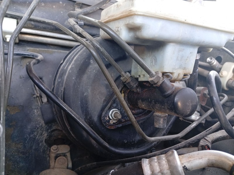 Recambio de servofreno para land rover discovery ii (l318) 2.5 td5 4x4 referencia OEM IAM SJG000050  