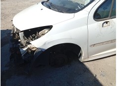 Recambio de paso de rueda delantero izquierdo para peugeot 207/207+ (wa_, wc_) 1.4 hdi referencia OEM IAM 7136Y6  
