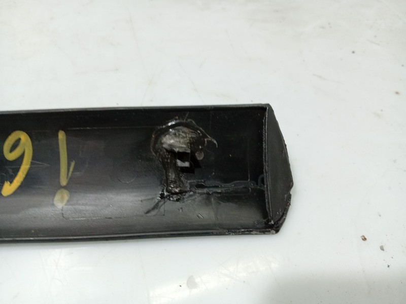 Recambio de moldura puerta delantera izquierda para peugeot 207/207+ (wa_, wc_) 1.4 hdi referencia OEM IAM 8545CX 9680148277 968