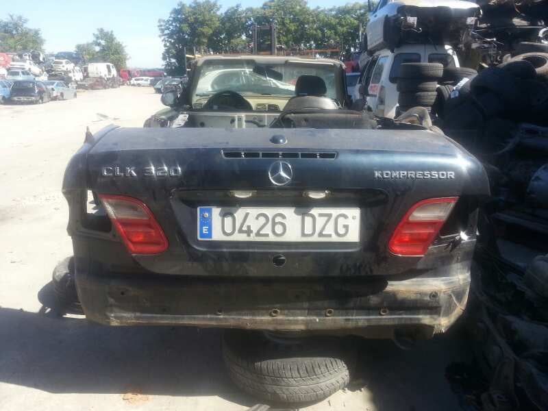 mercedes clase clk (w208) cabrio 230 compressor (208.447)   |   04.98 - 12.00 | 1998 - 2000 | 193 cv / 142 kw del año 1998