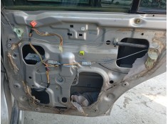 Recambio de elevalunas trasero derecho para honda cr-v i (rd) 2.0 16v 4wd (rd1, rd3) referencia OEM IAM 72711S10J01  