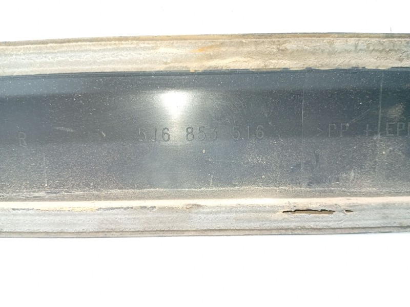 Recambio de moldura puerta delantera derecha para skoda fabia ii (542) 1.2 referencia OEM IAM 5J6853516  