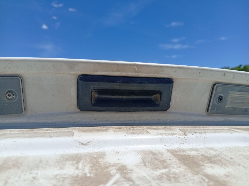 Recambio de maneta porton para skoda fabia ii (542) 1.2 referencia OEM IAM 5J0827566E  