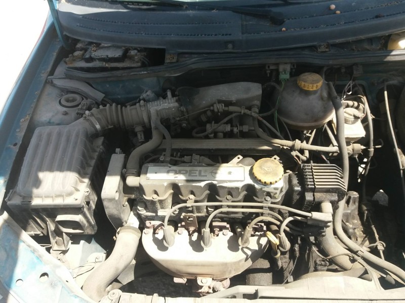 opel corsa b 1.4 cat (2h6)   |   0.93 - ... | 1993 | 60 cv / 44 kw del año 1993