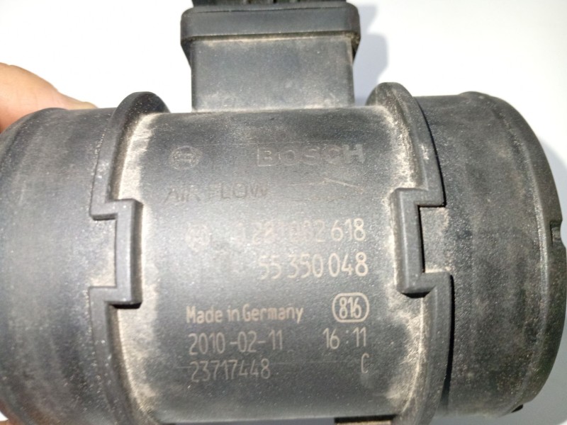 Recambio de caudalimetro para opel combo furgoneta/monovolumen 1.3 cdti 16v referencia OEM IAM 55350048 0281002618 