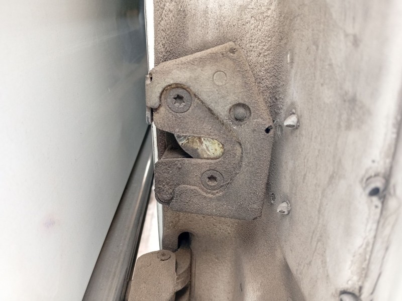 Recambio de cerradura puerta lateral corredera derecha para ford transit furgoneta (e_ _) 2.5 tdi (eal, eas) referencia OEM IAM 
