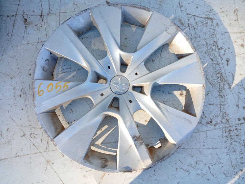 Recambio de tapacubos para peugeot 207/207+ (wa_, wc_) 1.4 hdi referencia OEM IAM 9673846277  