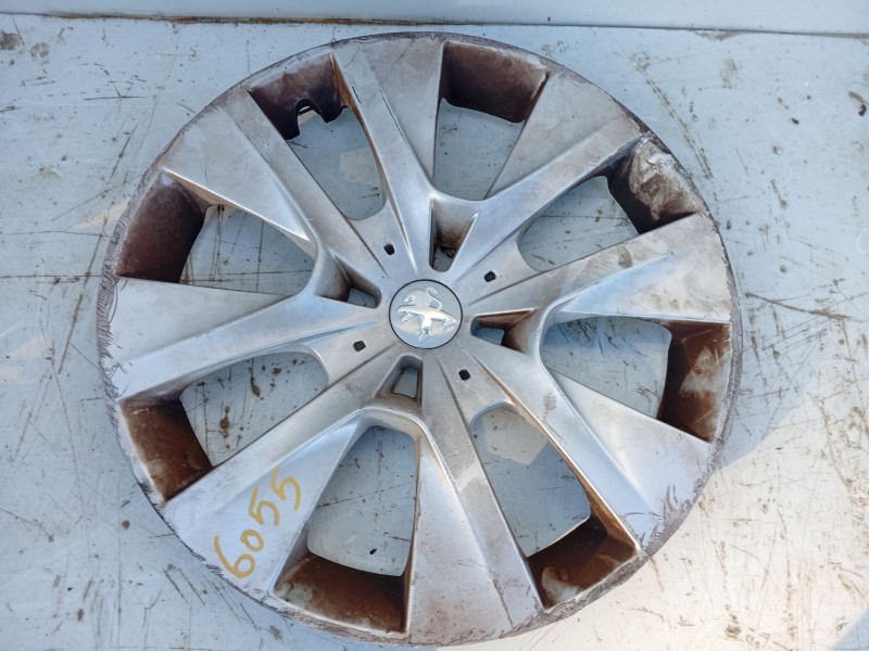 Recambio de tapacubos para peugeot 207/207+ (wa_, wc_) 1.4 hdi referencia OEM IAM 9673846277  