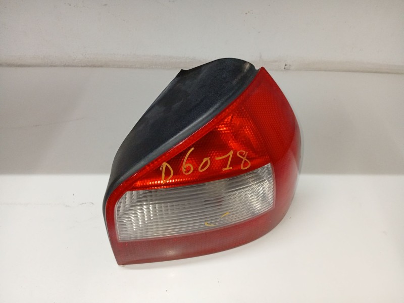 Recambio de piloto trasero derecho para audi a3 (8l1) 1.9 tdi referencia OEM IAM 8L0945096A  