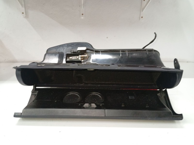 Recambio de guantera para audi a3 (8l1) 1.9 tdi referencia OEM IAM 8L18570955FS  