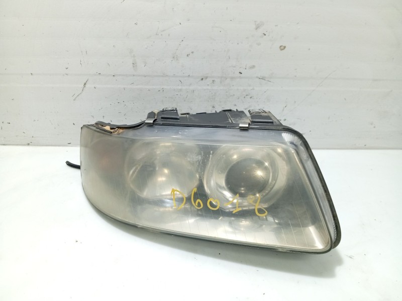Recambio de faro derecho para audi a3 (8l1) 1.9 tdi referencia OEM IAM 8L0941030A 15389600 
