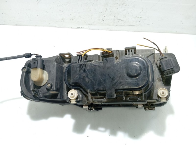 Recambio de faro derecho para audi a3 (8l1) 1.9 tdi referencia OEM IAM 8L0941030A 15389600 