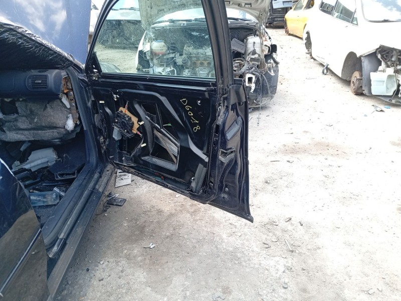 Recambio de puerta delantera derecha para audi a3 (8l1) 1.9 tdi referencia OEM IAM 8L4831052  
