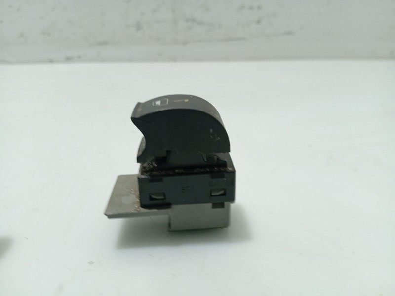 Recambio de mando elevalunas trasero izquierdo para audi a3 (8l1) 1.9 tdi referencia OEM IAM 4B0959855A4PK 4B0959855A 