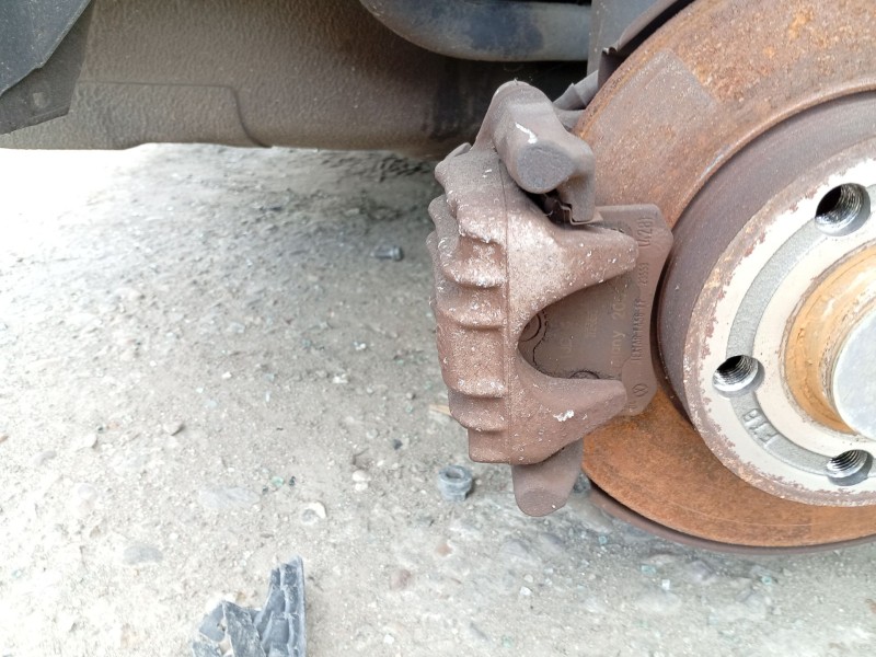 Recambio de pinza freno trasera derecha para audi a3 (8l1) 1.9 tdi referencia OEM IAM 1J0615424  