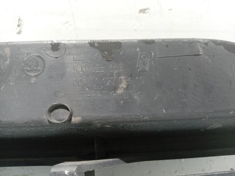 Recambio de moldura para skoda fabia ii (542) 1.2 referencia OEM IAM 5J0853665  