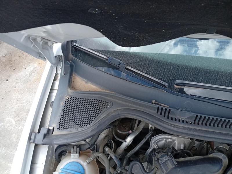 Recambio de moldura para seat ibiza iv sc (6j1, 6p5) 1.0 tsi referencia OEM IAM 6J1853185B  