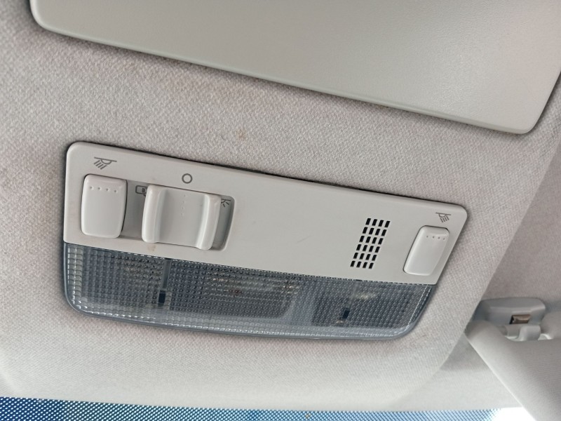 Recambio de luz interior para skoda fabia ii (542) 1.2 referencia OEM IAM 3B0947105C  