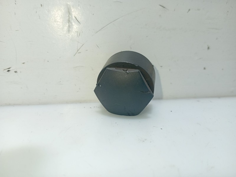 Recambio de tapacubos para seat ibiza iv sc (6j1, 6p5) 1.0 tsi referencia OEM IAM 4M0601173B  