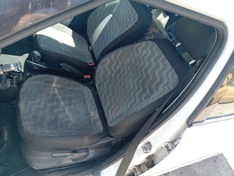 Recambio de asiento delantero izquierdo para skoda fabia ii (542) 1.2 referencia OEM IAM 6056ADI  
