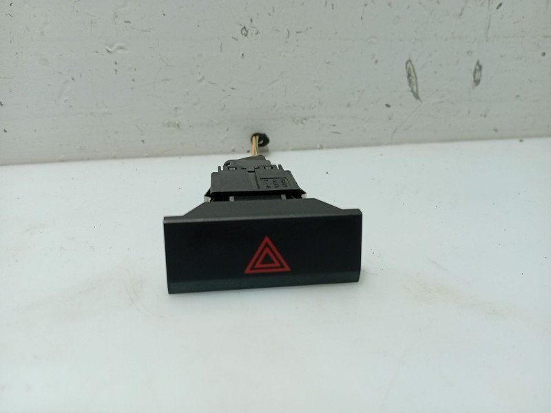 Recambio de warning para seat ibiza iv sc (6j1, 6p5) 1.0 tsi referencia OEM IAM 5F0953235B  