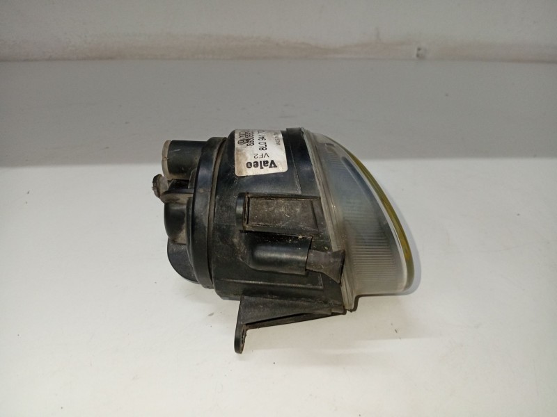 Recambio de faro antiniebla derecho para audi a3 (8l1) 1.9 tdi referencia OEM IAM 8L0941700A 893005501 
