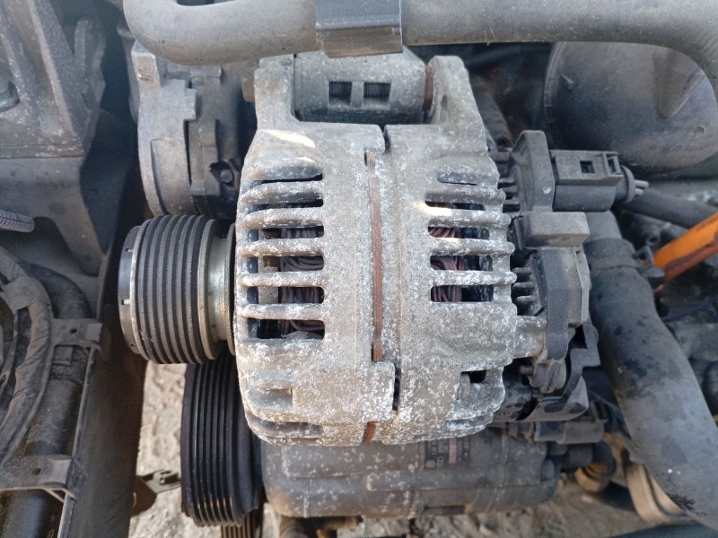 Recambio de alternador para audi a3 (8l1) 1.9 tdi referencia OEM IAM 038903018RV  