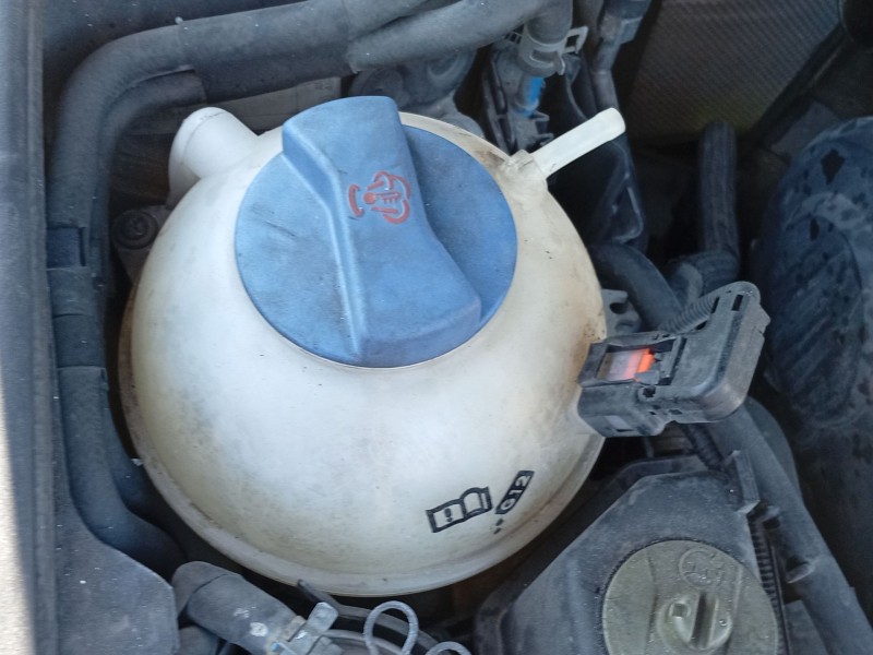 Recambio de deposito expansion para audi a3 (8l1) 1.9 tdi referencia OEM IAM 1J0121403B  