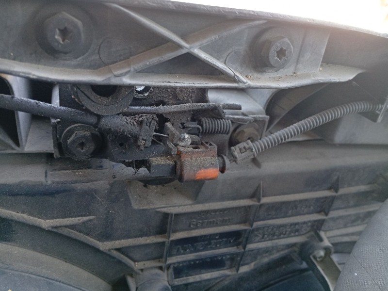 Recambio de cerradura capot para audi a3 (8l1) 1.9 tdi referencia OEM IAM 8L0823509G  