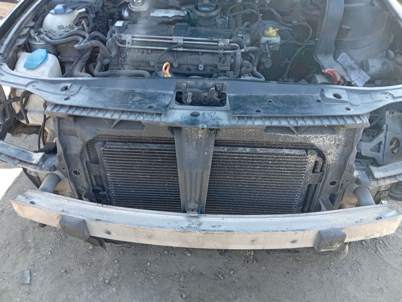 Recambio de panel frontal para audi a3 (8l1) 1.9 tdi referencia OEM IAM   