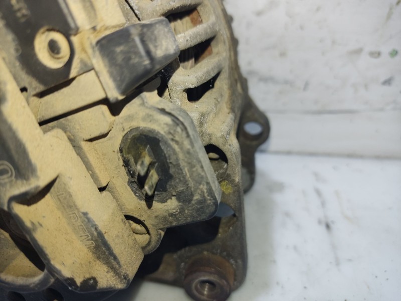 Recambio de alternador para nissan atleon referencia OEM IAM 2310069T61  0124325097