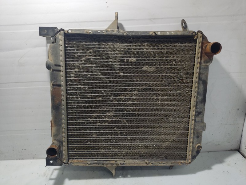 Recambio de radiador aire acondicionado para nissan atleon referencia OEM IAM 214009X401  
