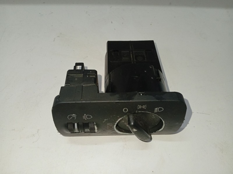 Recambio de mando luces para audi a3 (8l1) 1.9 tdi referencia OEM IAM   