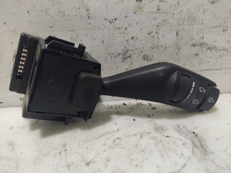 Recambio de mando limpia para ford focus berlina (cap) referencia OEM IAM   