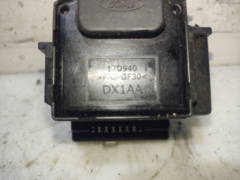 Recambio de mando limpia para ford focus berlina (cap) referencia OEM IAM   