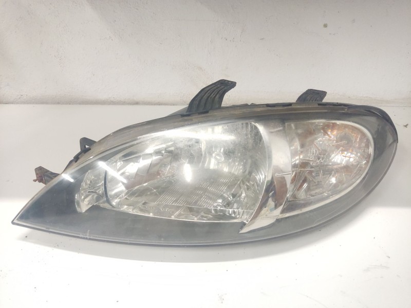 Recambio de faro izquierdo para chevrolet lacetti 2.0 diesel cat referencia OEM IAM 96458811  