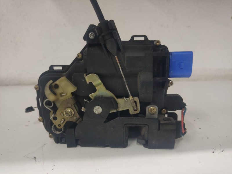 Recambio de cerradura puerta delantera izquierda para skoda fabia (6y2/6y3) referencia OEM IAM 3B1837015AM 3B1837015AM 3B1837015