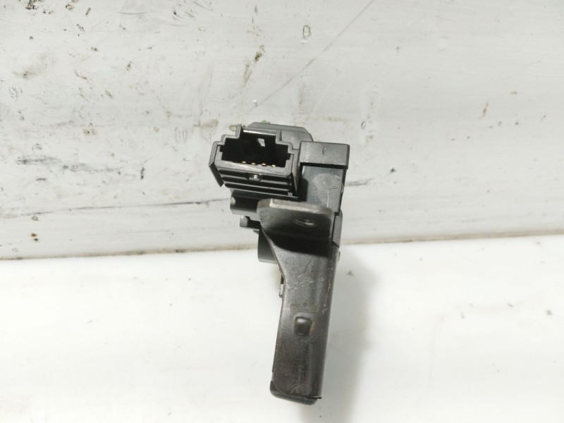 Recambio de cerradura maletero / porton para renault laguna ii (bg0) referencia OEM IAM 8200257615B 8200257615B 8200257615B