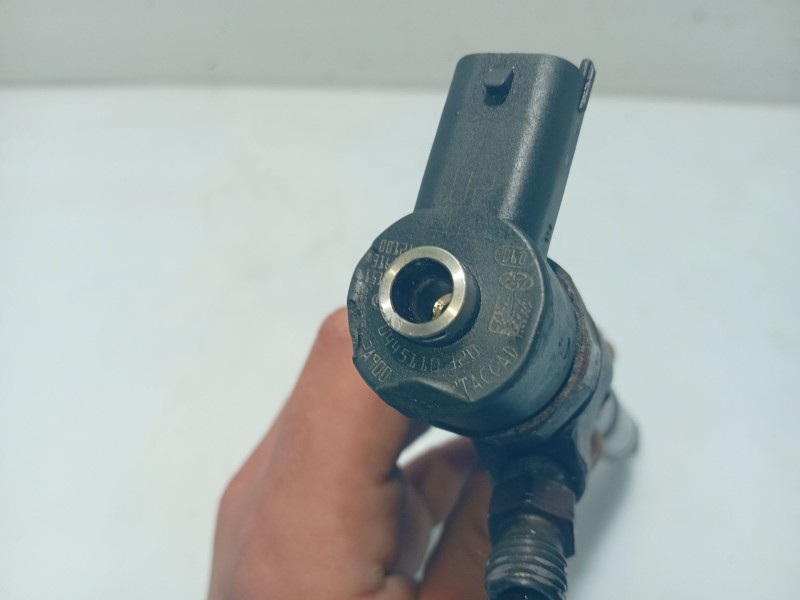 Recambio de inyector para kia cee´d referencia OEM IAM 0445110320 0445110320 338002A900