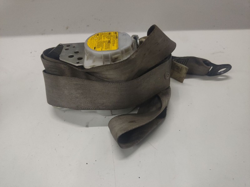 Recambio de cinturon seguridad delantero derecho para toyota rav 4 iii (_a3_) 2.2 d 4wd (ala30_) referencia OEM IAM 7321042320E1