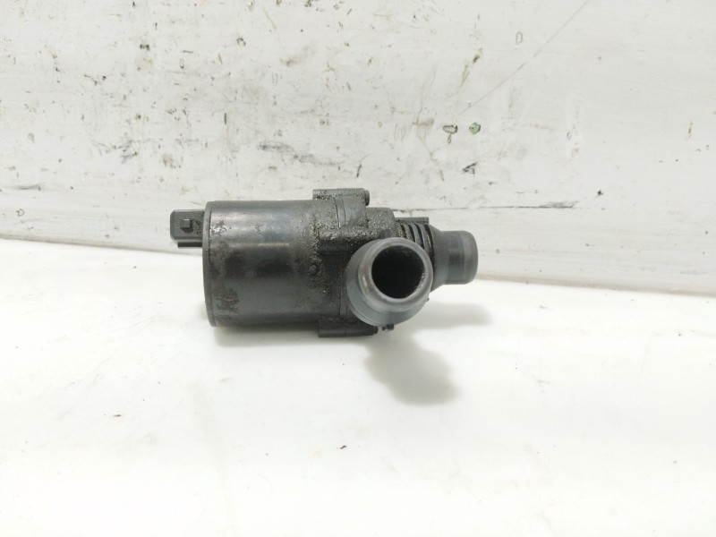 Recambio de bomba agua para mini mini (r50,r53) one d referencia OEM IAM 70207810 70207810 8381989