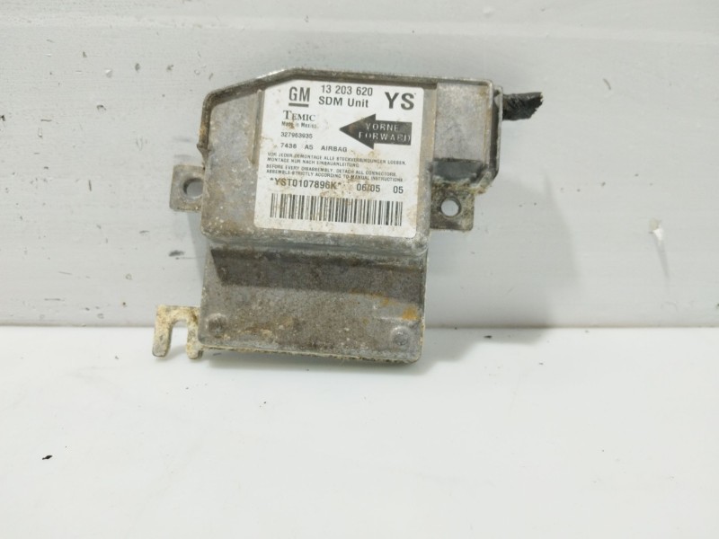 Recambio de centralita airbag para opel meriva 1.7 16v cdti referencia OEM IAM   